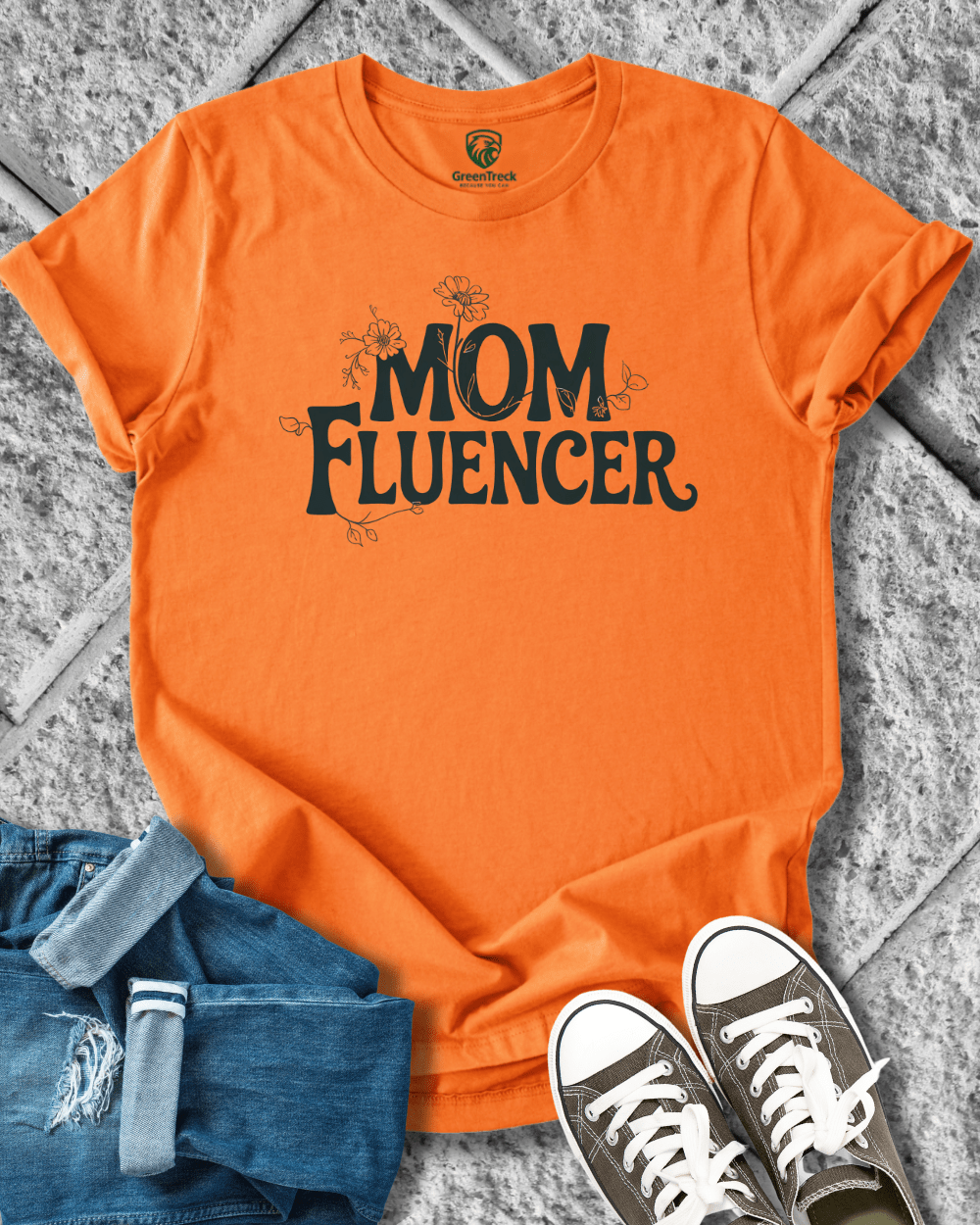 Mom Fluencer Tee